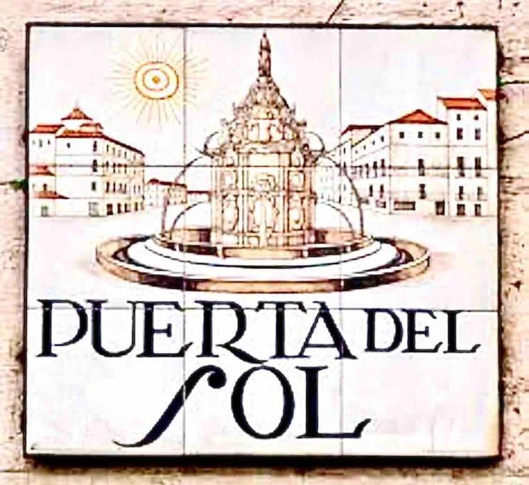 El Apartamento En Opera Palacio Real Madrid Exterior photo